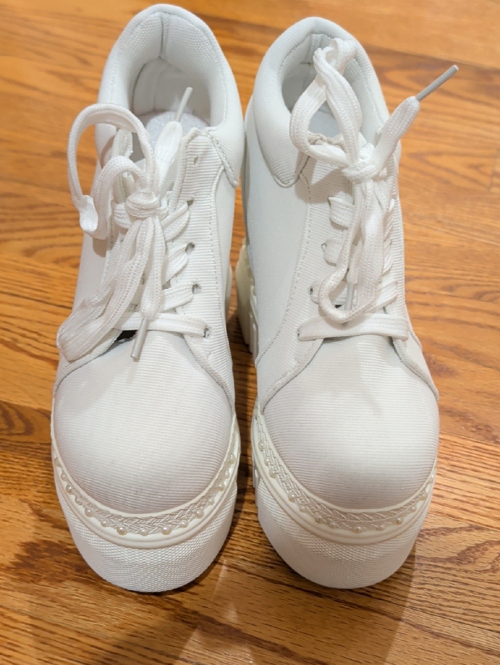 Women’s White Platform Bridal Lace-Up Sneakers 2" Heel